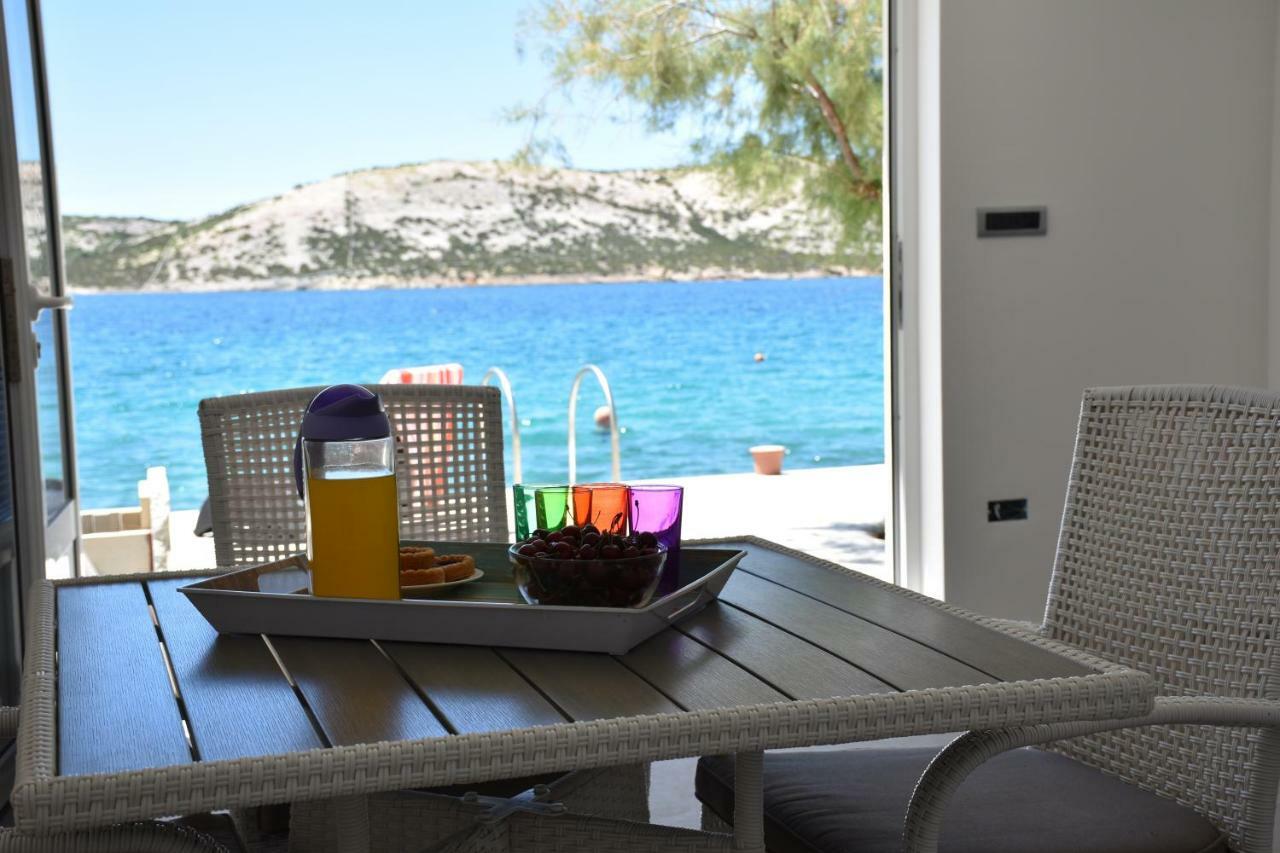 Beachfront Apartments - Villa Vita Stara Novalja Εξωτερικό φωτογραφία